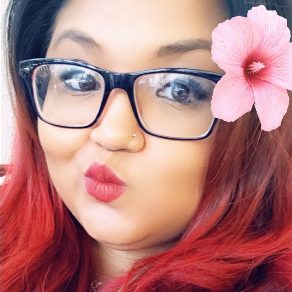 Meet your Posher, Latasha